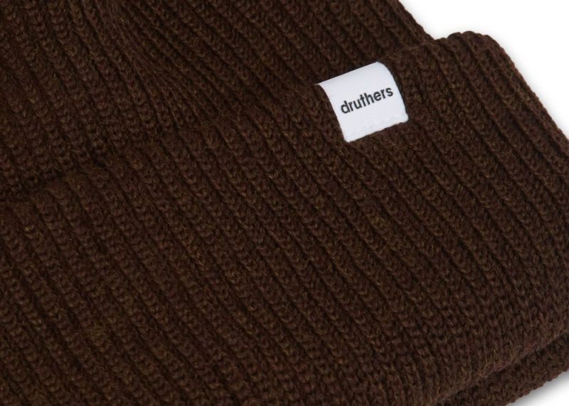 new DRUTHERS 1x1 RIBBED MERINO WOOL BEANIE ESPRESSO DETAIL