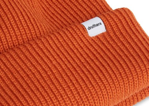 new DRUTHERS 1x1 RIBBED MERINO WOOL BEANIE ORANGE DETAIL